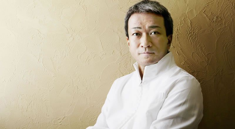 審美歯科ホワイトホワイト 総院長石井府中